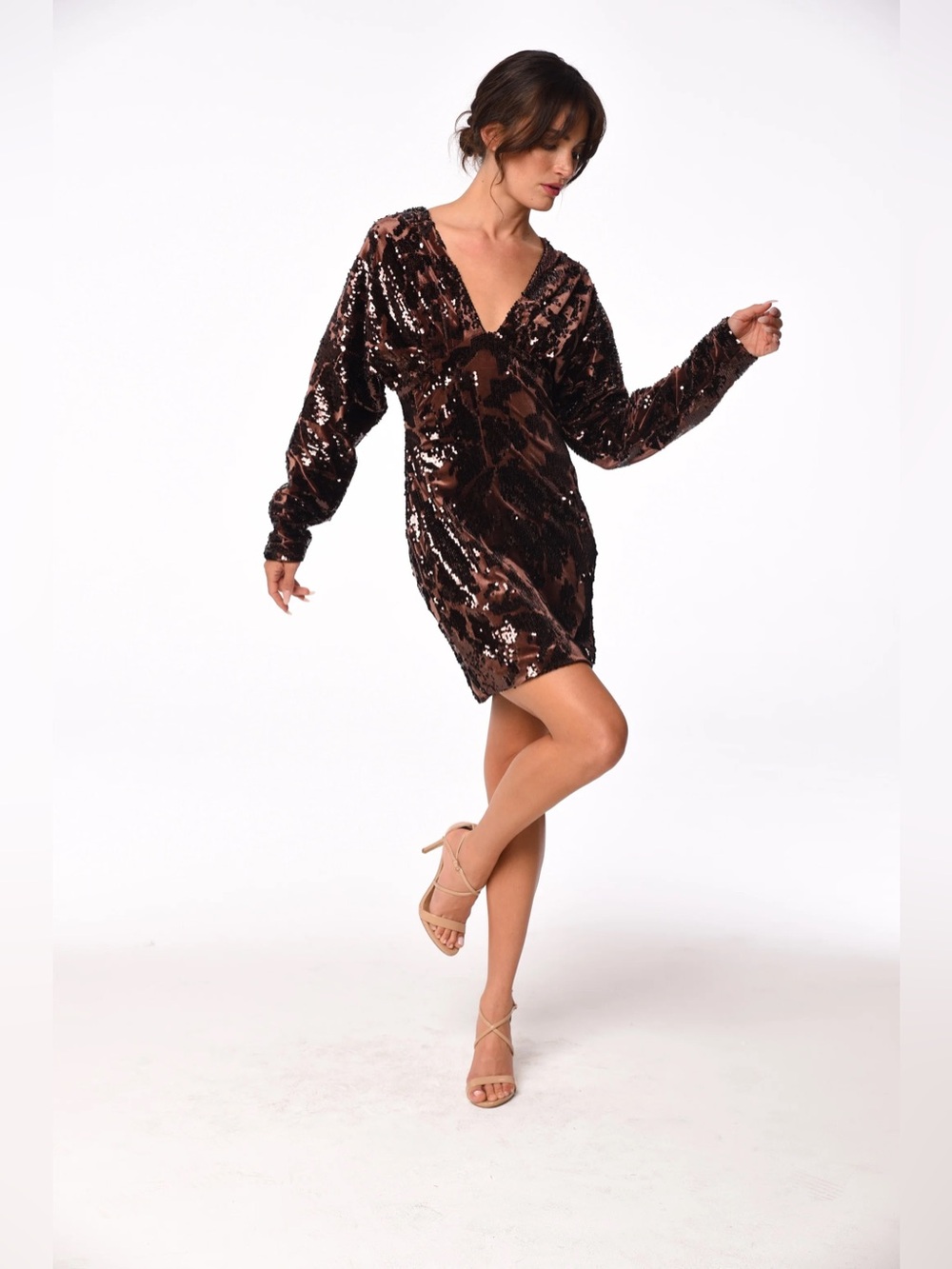 NWT CIEBON Sequin dress. Small